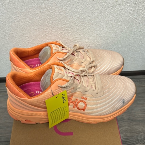 Ryka  Made For Women Devotion X Max Plus RS** - Picture 4 of 9